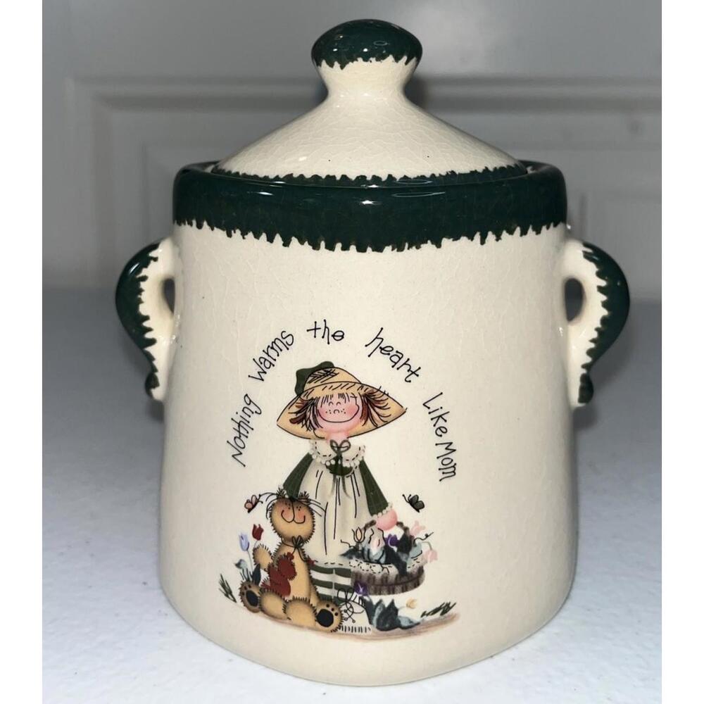 SOLD.  Vintage CMI Henton "Nothing Warms the Heart Like Mom" Ceramic Candle